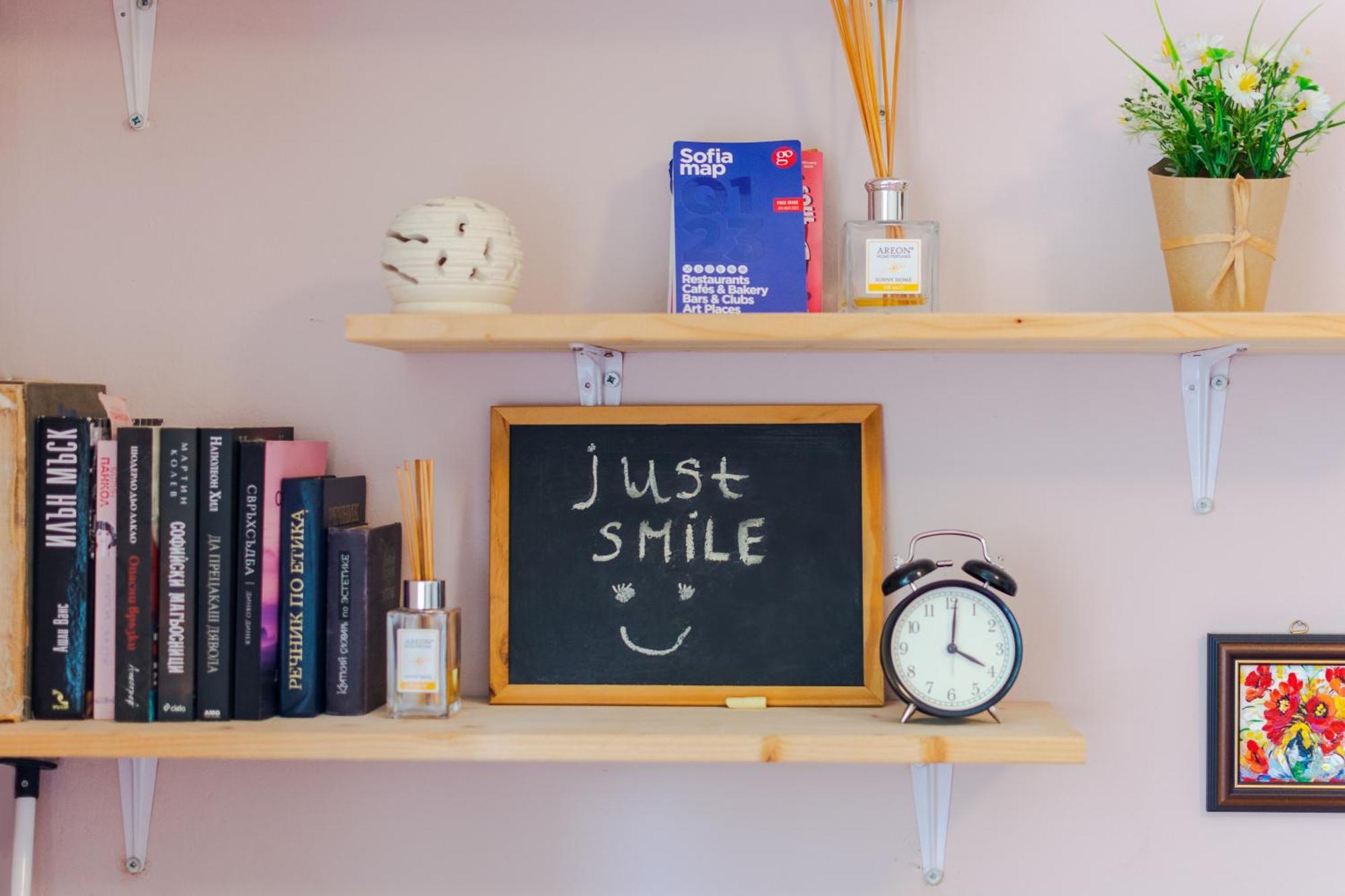 The Top Spot - Cute Little Studio In The Center صوفيا المظهر الخارجي الصورة